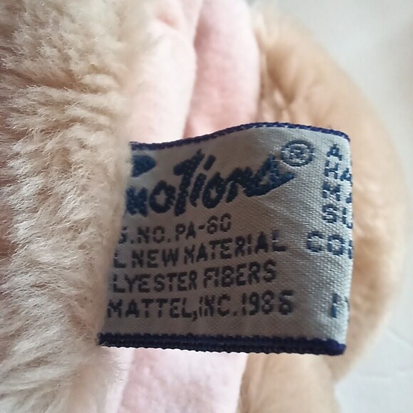 Vintage 1986 Mattel Emotions Beige Soft Bunny Hand Puppet Pink Nose Rabbit - Picture 7 of 11